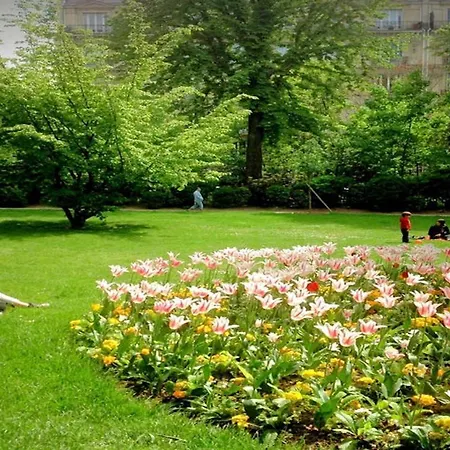 Classic & Charming Parisian Flat - Luxury 16th *